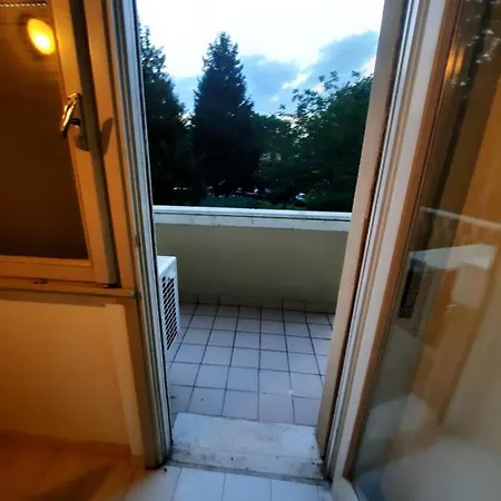 Casa Al Interno 34 *